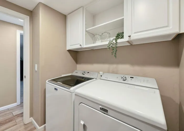 Holiday home The Hideaway - 50 Mile Views Sleeps 8 Big Garage Page